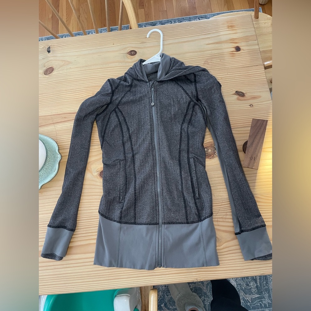 Lululemon Daily Practice Jacket Size 4 In Black / Deep Coal